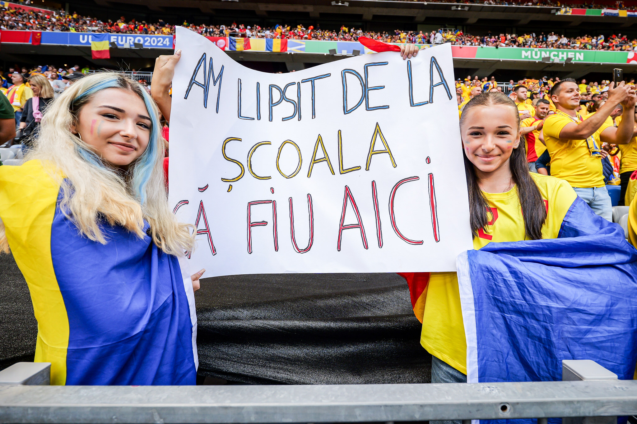 Suporteri ai nationalei Romaniei, Romania - Tarile de Jos 0-3, optimile EURO 2024 // © Marius Tudor