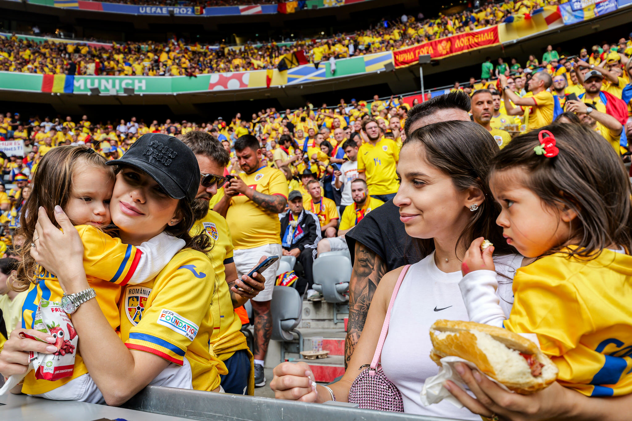 Suporteri ai nationalei Romaniei, Romania - Tarile de Jos 0-3, optimile EURO 2024 // © Marius Tudor