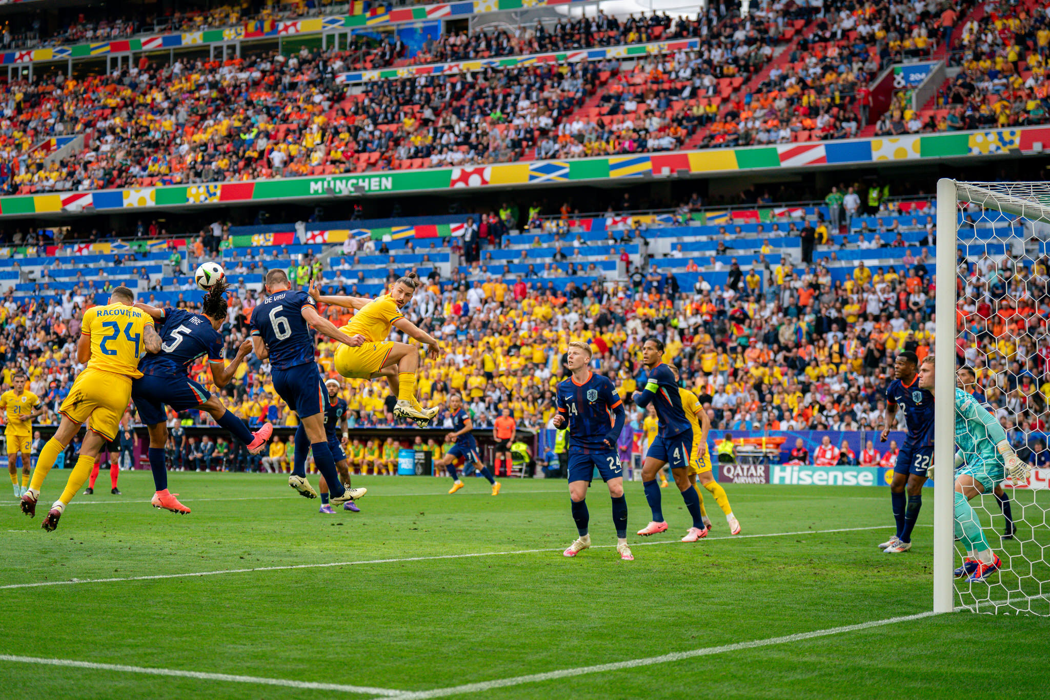 Faza de joc, Romania - Tarile de Jos 0-3, optimile EURO 2024 // © Marius Tudor